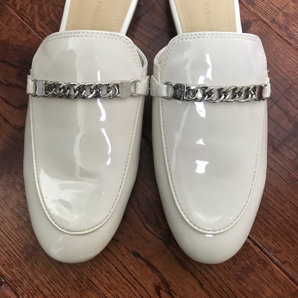 Marc Fisher White Mules - Picture 4 of 6